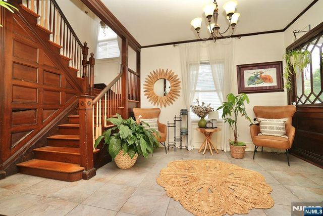 566-568 Highland, Newark, NJ 07104