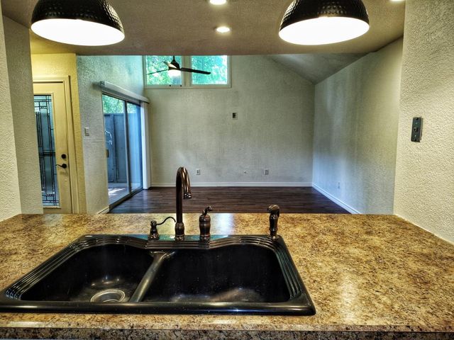 4623 Country Creek Drive 1049, Dallas, TX 75236