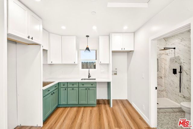 204 E 88th Street, Los Angeles, CA 90003