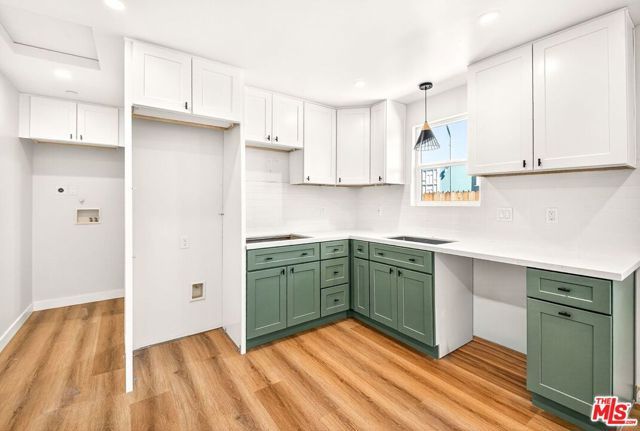 204 E 88th Street, Los Angeles, CA 90003