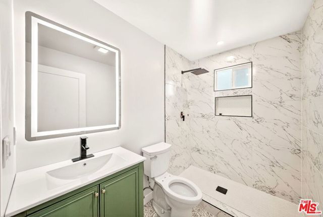 204 E 88th Street, Los Angeles, CA 90003