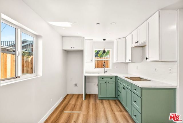 204 E 88th Street, Los Angeles, CA 90003