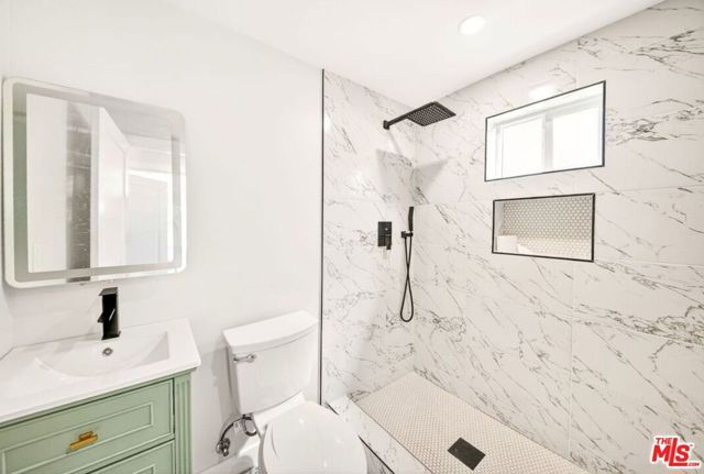 204 E 88th Street, Los Angeles, CA 90003