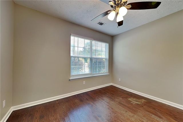 1298 Sierra Ridge Place, Loganville, GA 30052