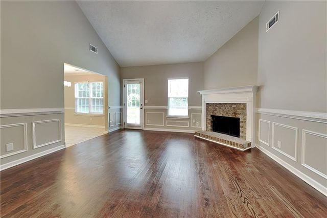 1298 Sierra Ridge Place, Loganville, GA 30052