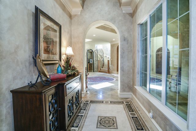 1106 N 14th Street, Wolfforth, TX 79382