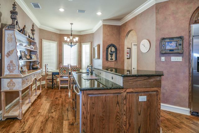 1106 N 14th Street, Wolfforth, TX 79382