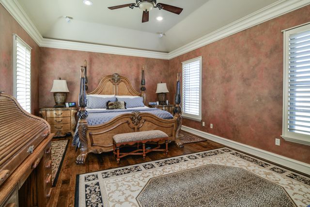 1106 N 14th Street, Wolfforth, TX 79382