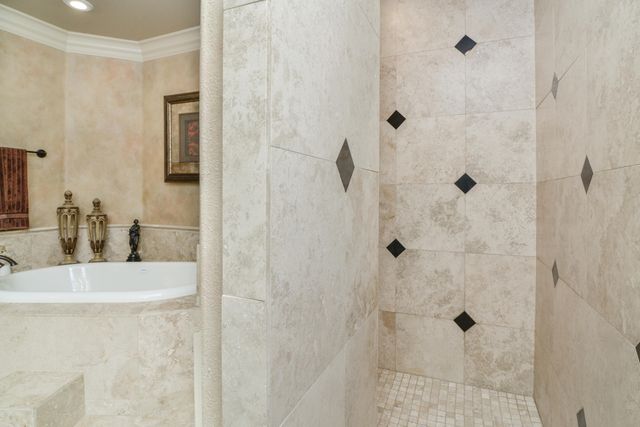 1106 N 14th Street, Wolfforth, TX 79382