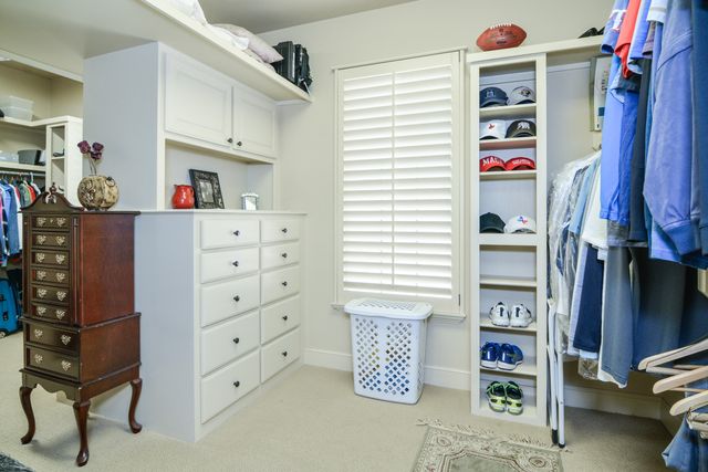 1106 N 14th Street, Wolfforth, TX 79382