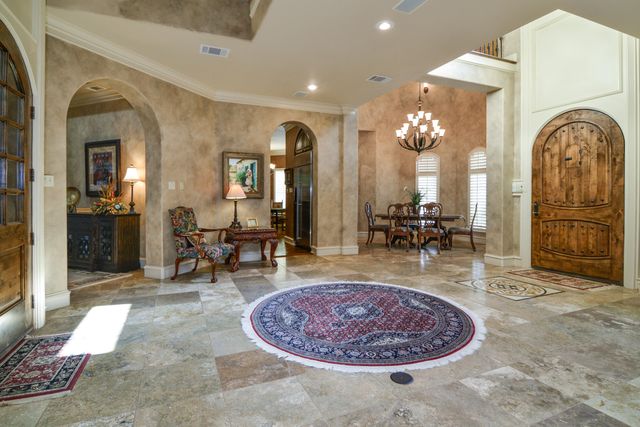 1106 N 14th Street, Wolfforth, TX 79382