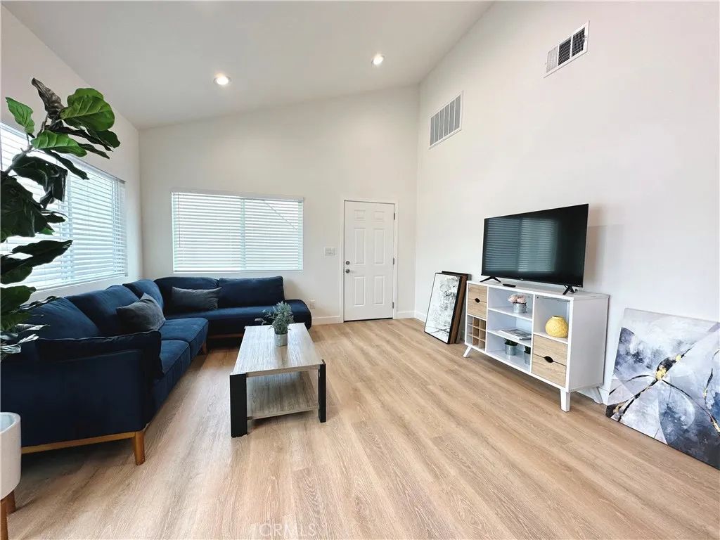 2418 Thorn Place A, Fullerton, CA 92835