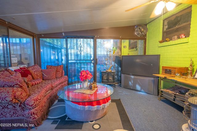 2654 WILKINS Court, Jacksonville, FL 32209