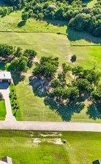 1409 Shadow Lakes Drive, Wills Point, TX 75169