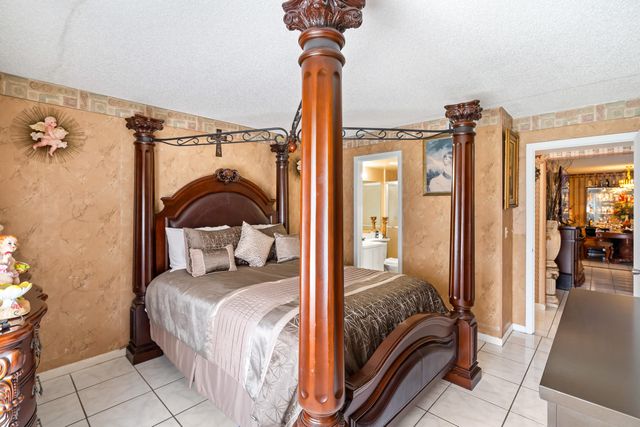 4996 Sable Pine Circle A1, West Palm Beach, FL 33417