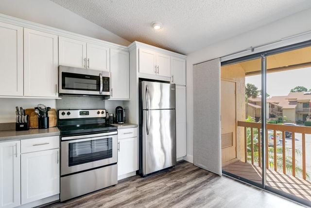 13065 Albright Court 28, Wellington, FL 33414