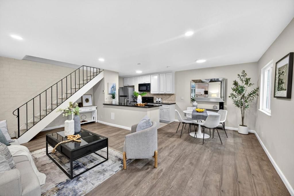 375 N 3rd Street 3, Campbell, CA 95008