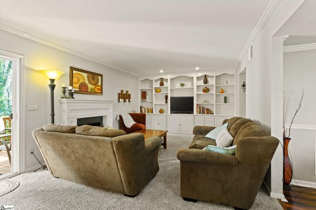 37 Briarglen Place, Greenville, SC 29615