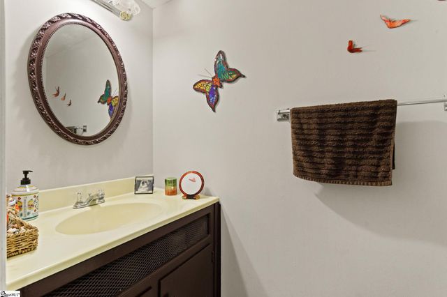 37 Briarglen Place, Greenville, SC 29615