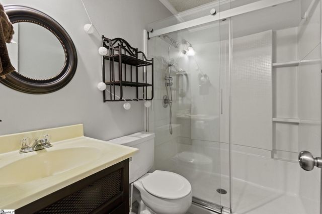 37 Briarglen Place, Greenville, SC 29615