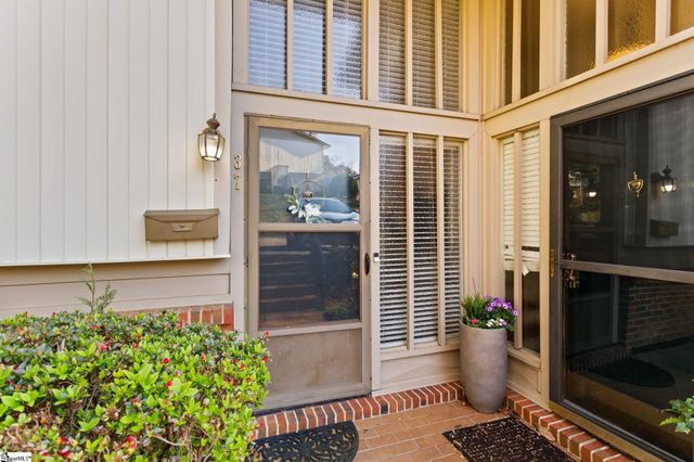37 Briarglen Place, Greenville, SC 29615