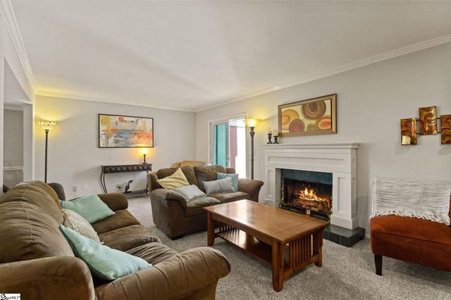 37 Briarglen Place, Greenville, SC 29615