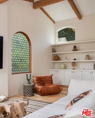 7046 Grasswood Avenue, Malibu, CA 90265