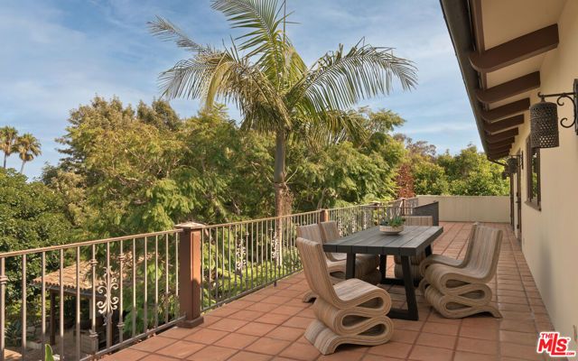 7046 Grasswood Avenue, Malibu, CA 90265