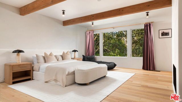 7046 Grasswood Avenue, Malibu, CA 90265