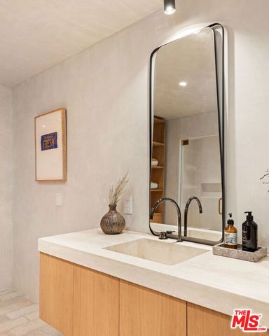 7046 Grasswood Avenue, Malibu, CA 90265