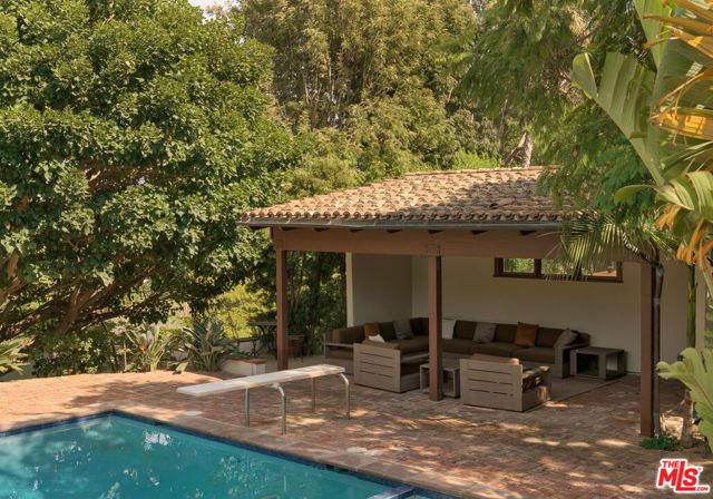 7046 Grasswood Avenue, Malibu, CA 90265