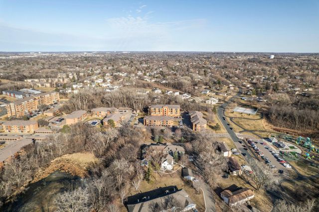 3861 Gold Point B, Eagan, MN 55122