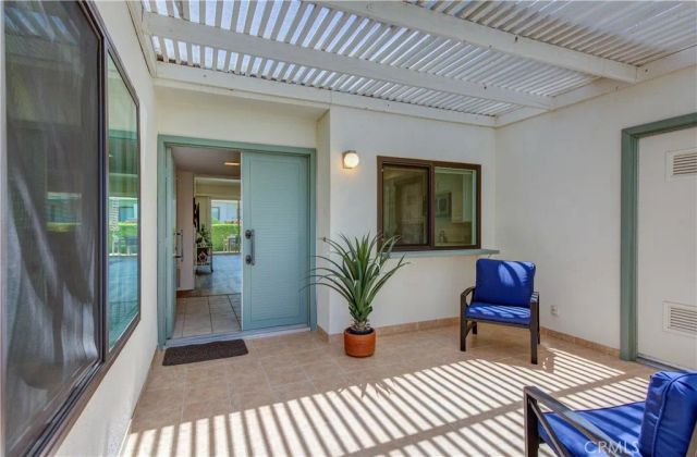 1911 Grand Bahama Drive East, Palm Springs, CA 92264