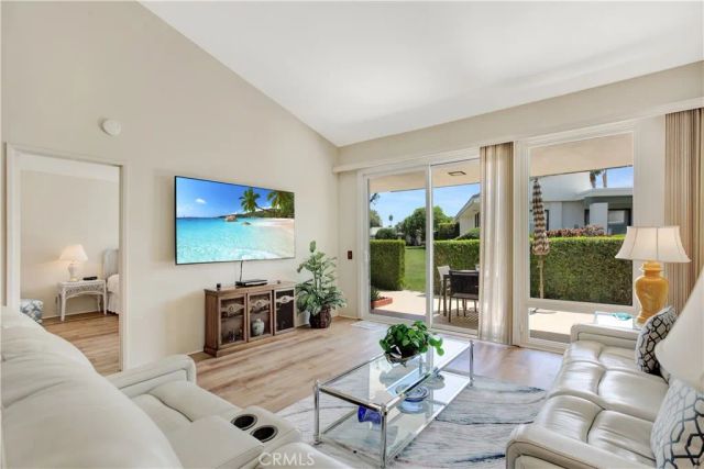 1911 Grand Bahama Drive East, Palm Springs, CA 92264