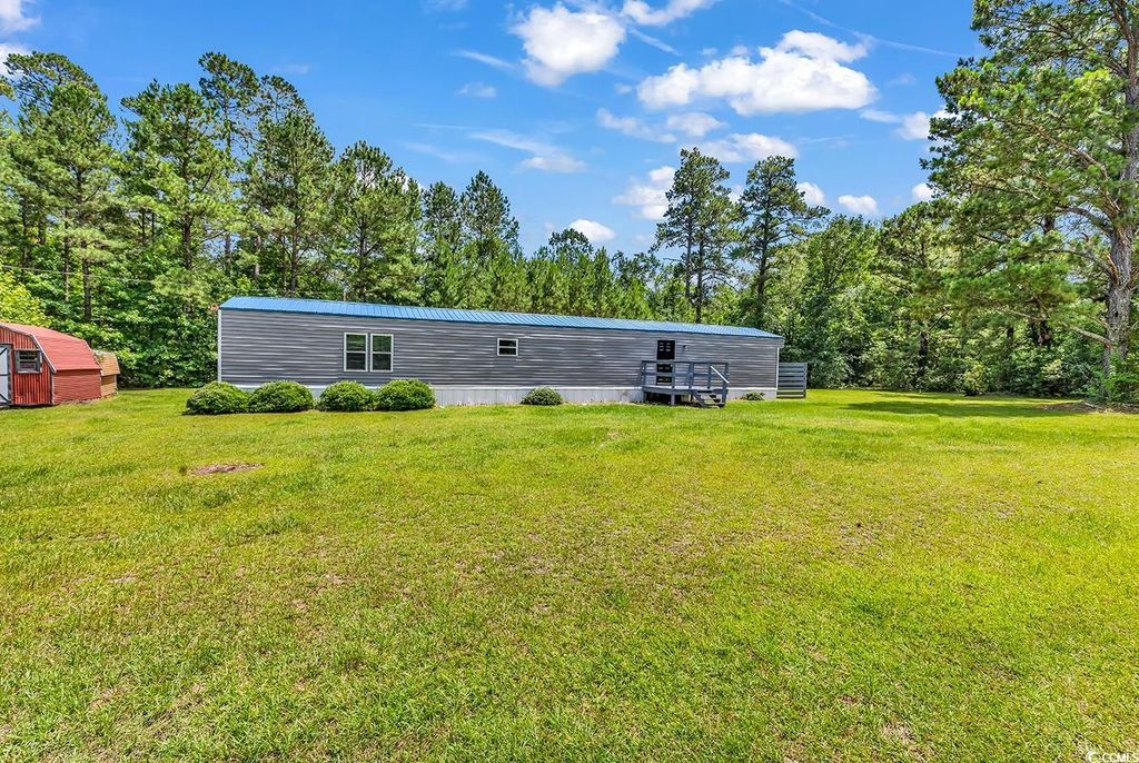 3113 Clemmons Rd., Loris, SC 29569