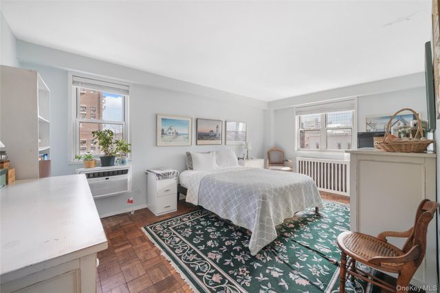 33 Barker Avenue 7B, White Plains, NY 10601