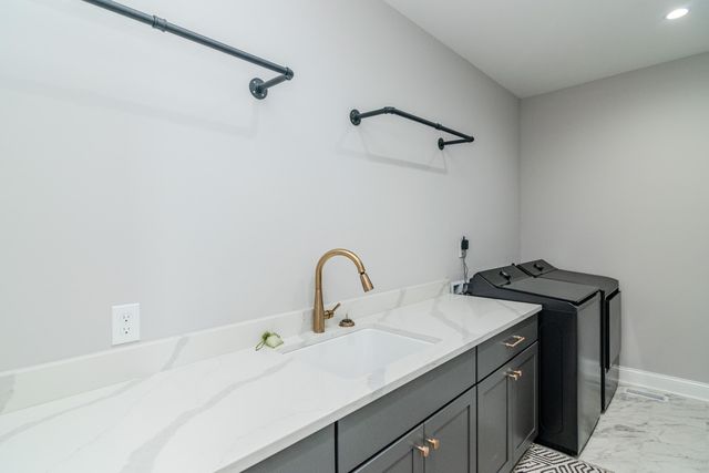 3529 Harper Woods Lane, Lexington, KY 40515