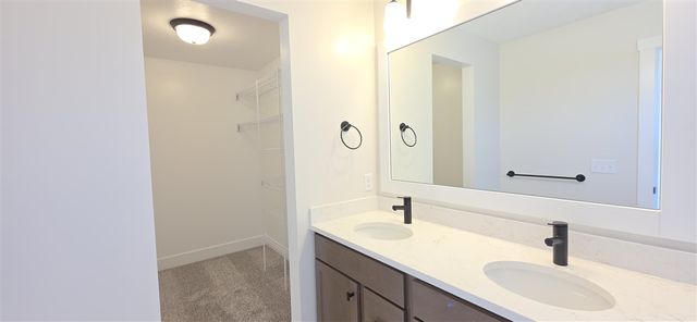 4830 Beesing Circle 18, Caledonia, MI 49316