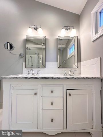 4201 TIMBER MEADOW DR, Fairfax, VA 22030