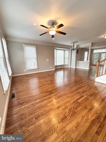 4201 TIMBER MEADOW DR, Fairfax, VA 22030