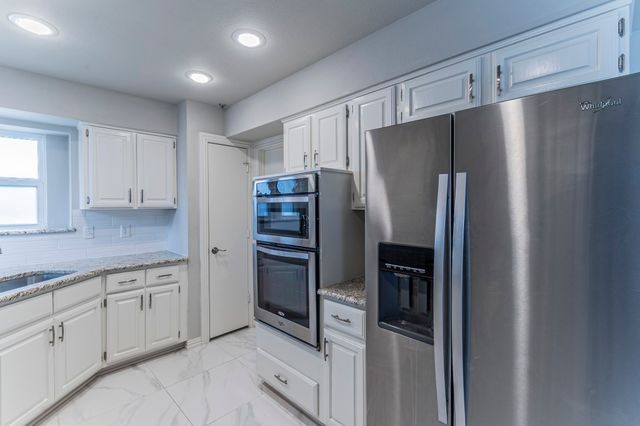 2532 Kingsridge Drive, Dallas, TX 75287