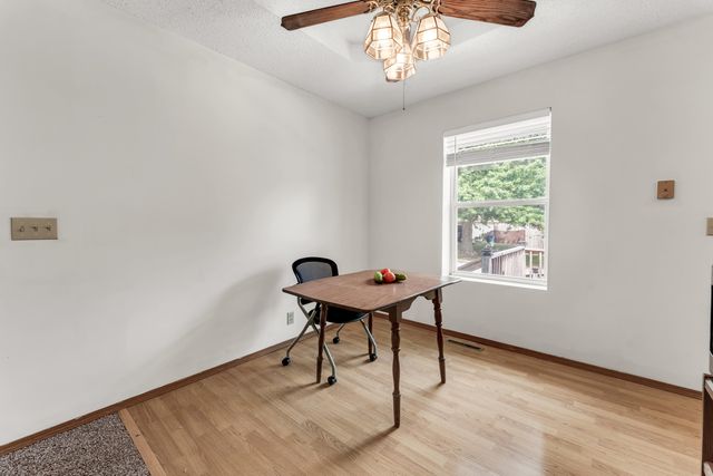 711 S Rice Street, Nixa, MO 65714