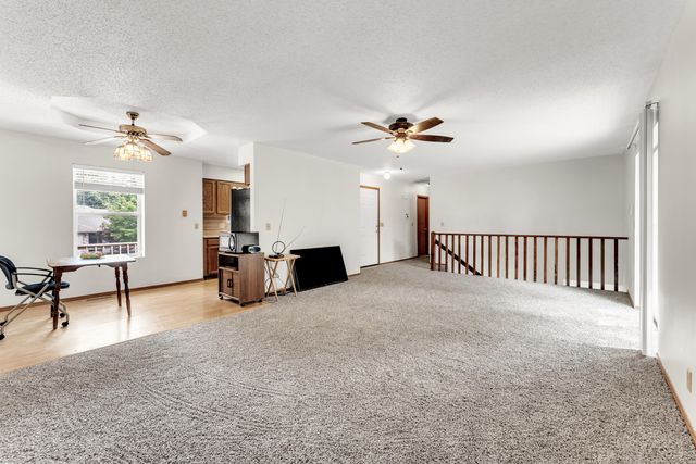 711 S Rice Street, Nixa, MO 65714