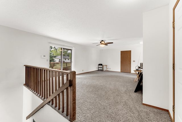 711 S Rice Street, Nixa, MO 65714