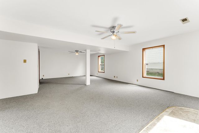 711 S Rice Street, Nixa, MO 65714