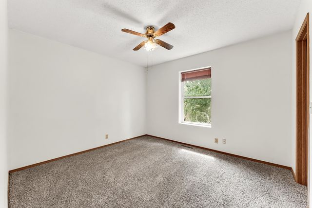 711 S Rice Street, Nixa, MO 65714