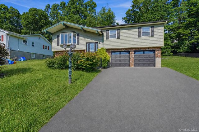119 Scotchtown Avenue, Goshen, NY 10924