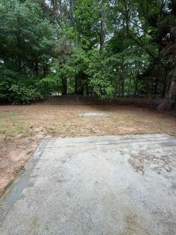 882 Whispering Way, Winder, GA 30680