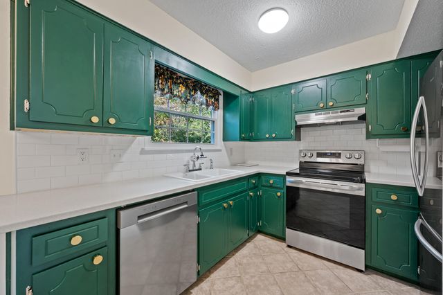 202 Suffolk Drive, Aiken, SC 29803