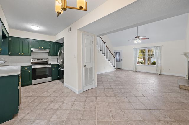 202 Suffolk Drive, Aiken, SC 29803